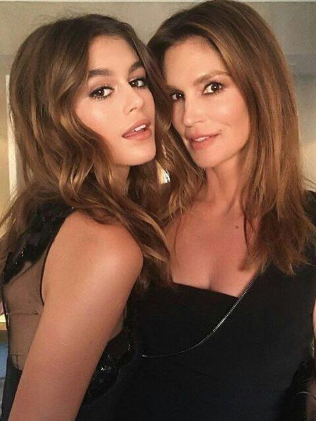 7 Gorgeous Celebrity Mother-Daughter Pairs